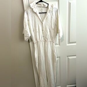 Vintage White Jumpsuit with Flowers